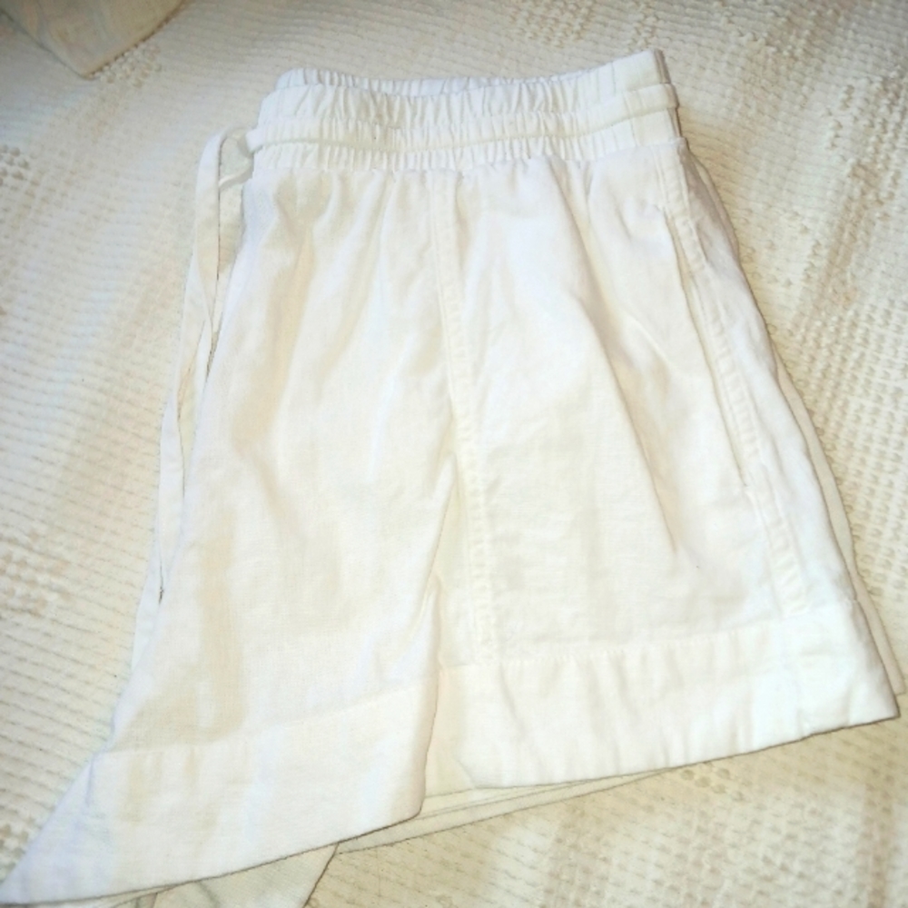 Universal Thread White Linen Short - image 1